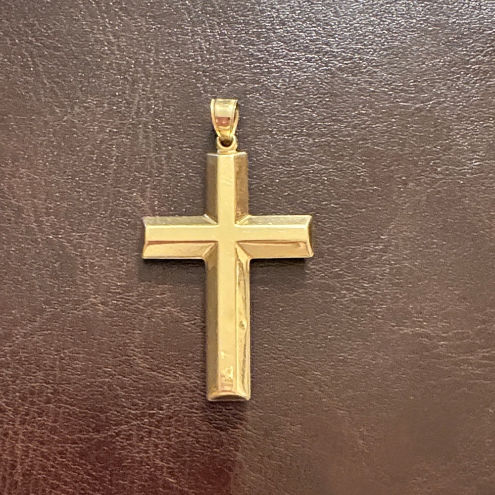 Cross Pendant 14K Gold (Unisex)